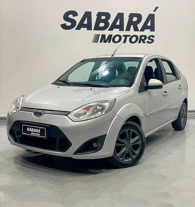 FORD FIESTA 1.6 ROCAM SEDAN 8V FLEX 4P MANUAL FORD FIESTA 1.6 ROCAM SEDAN 8V FLEX 4P MANUAL